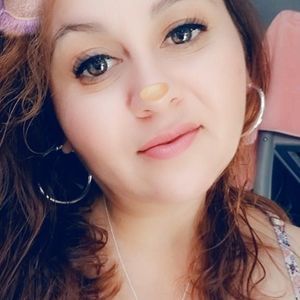 Meet your Posher, Lucy